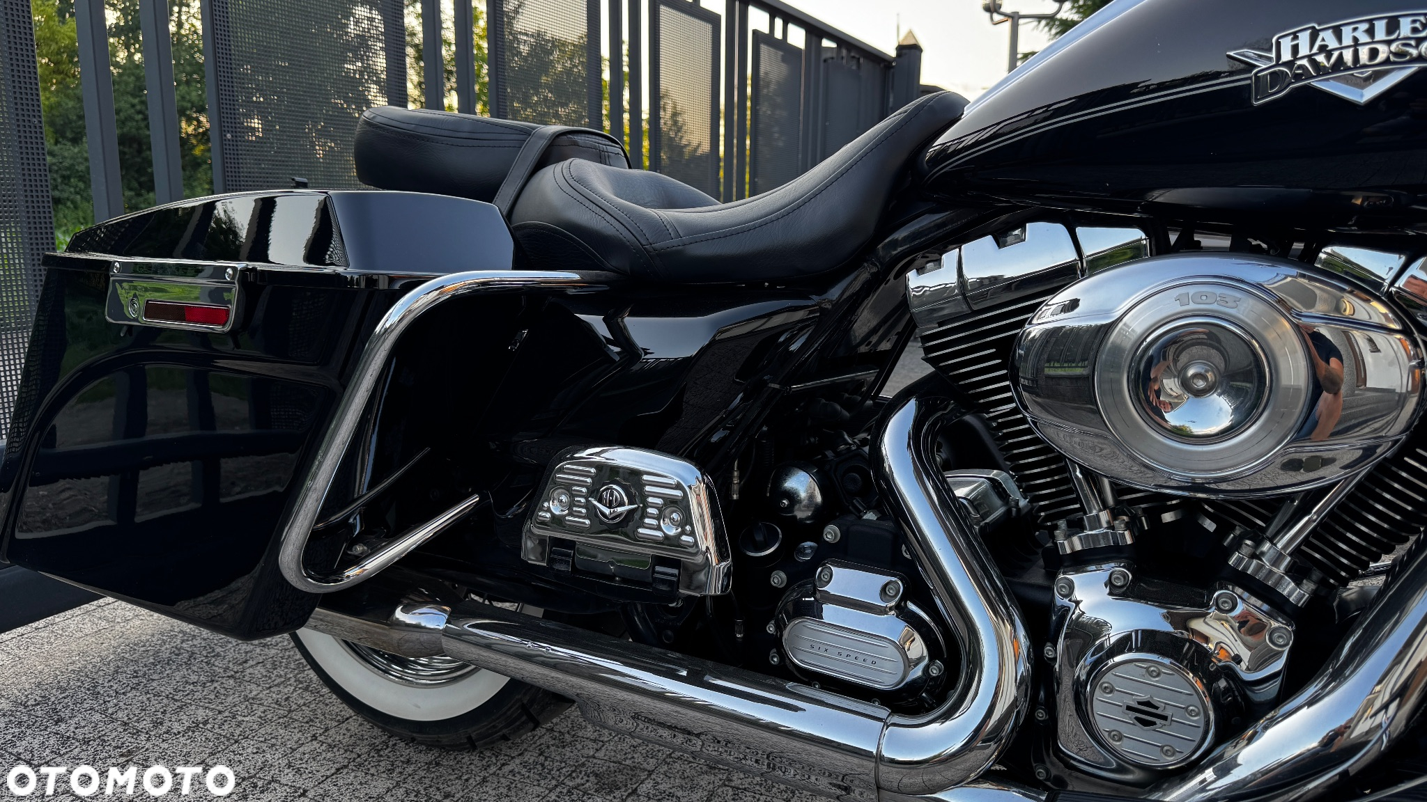 Harley-Davidson Touring Road King - 16