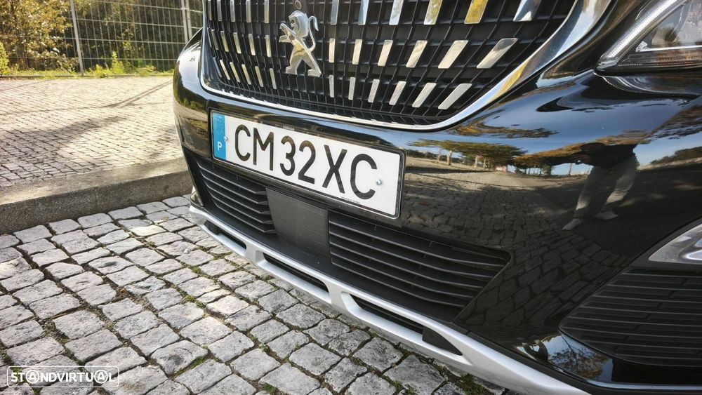 Peugeot 5008 1.5 BlueHDi Allure Pack EAT8 - 43