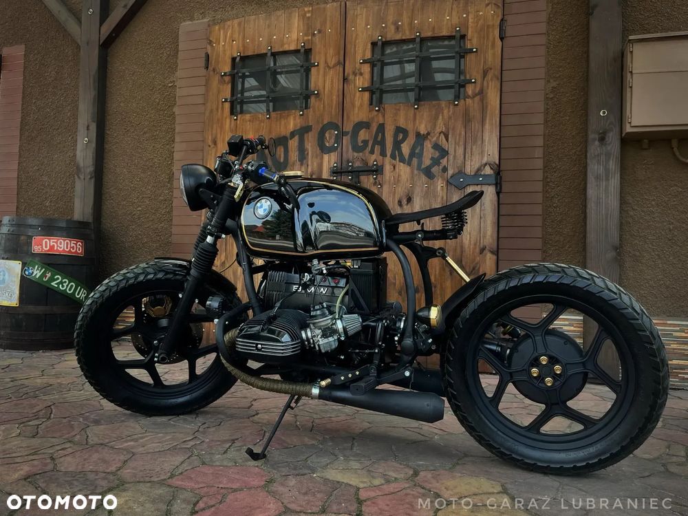BMW R - 8