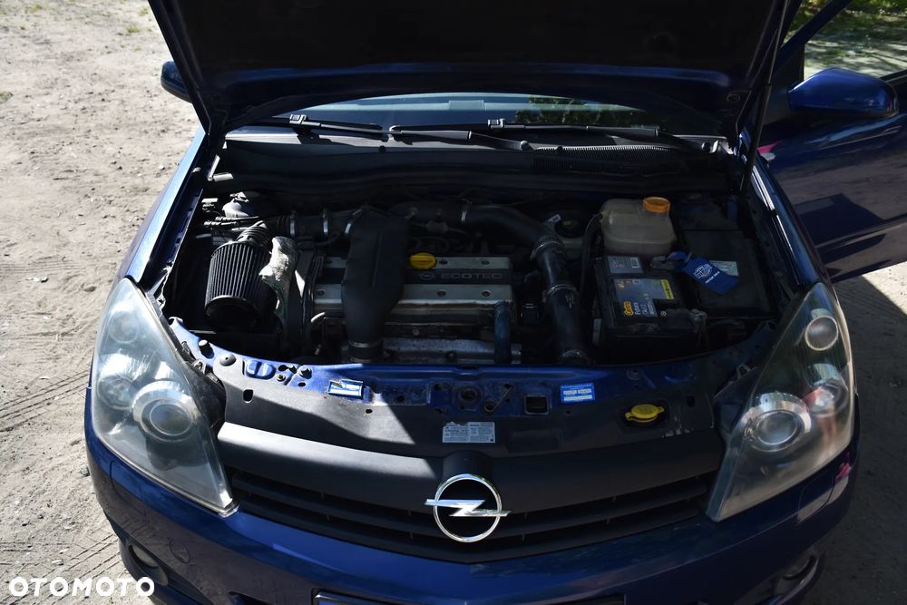 Opel Astra 2.0 T Sport - 2