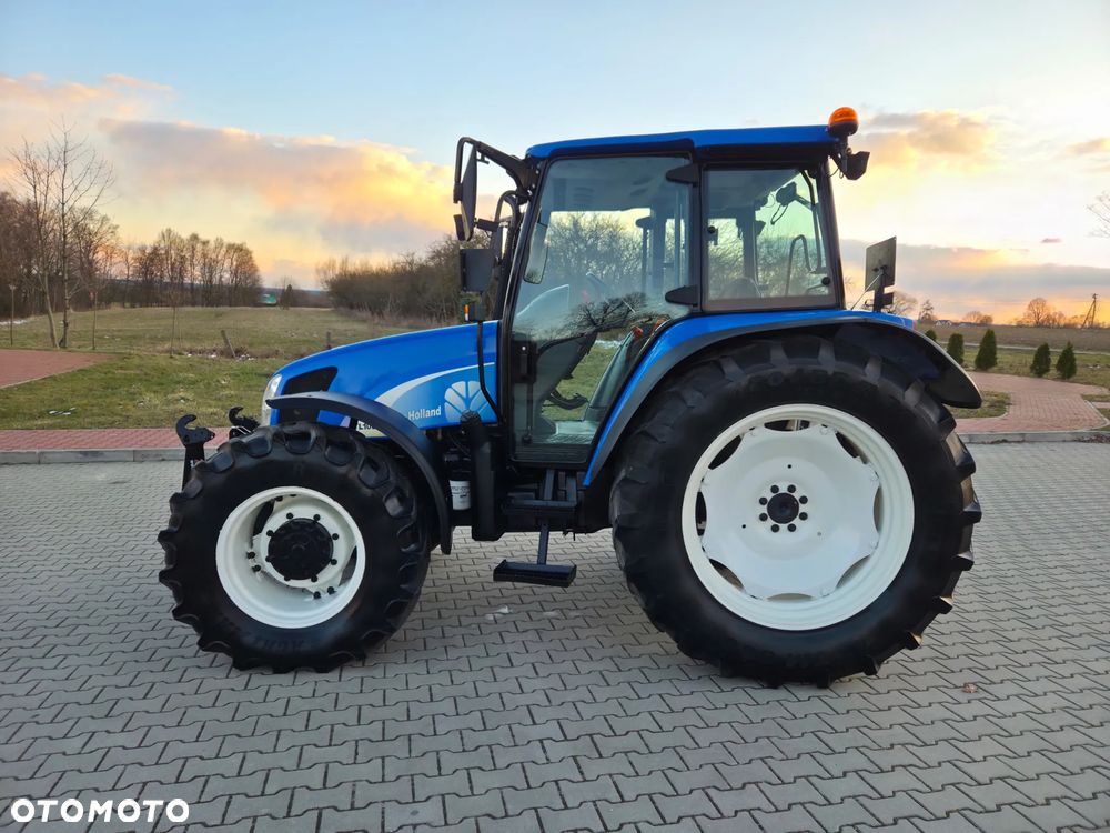 New Holland TL100A - 7