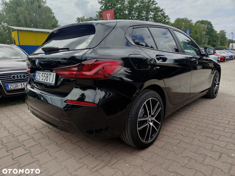 BMW Seria 1 118i - 10