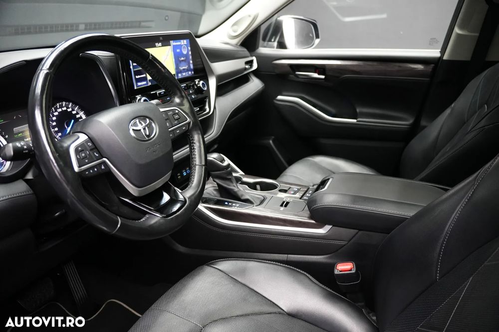 Toyota Highlander 2.5 L Dynamic Force 248CP Luxury Pearly - 7