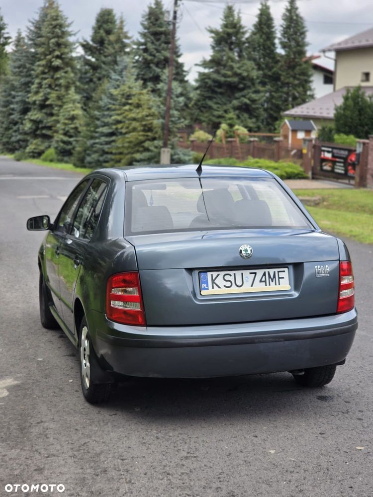 Skoda Fabia - 6