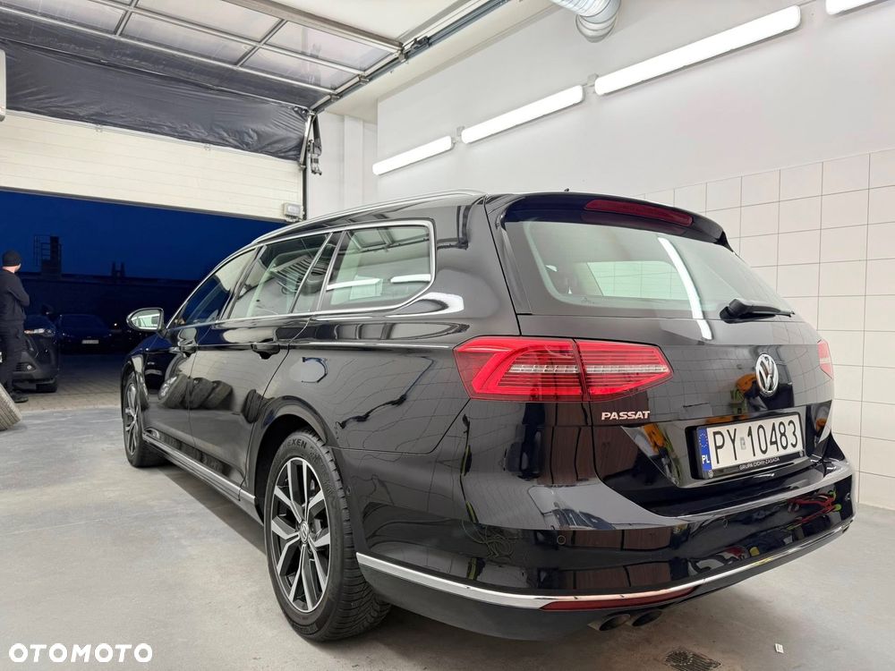 Volkswagen Passat 1.8 TSI (BlueMotion Technology) DSG Highline - 4