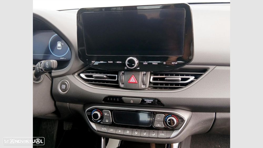 Hyundai i30 1.0 T-GDI Style Plus — fotografia 19