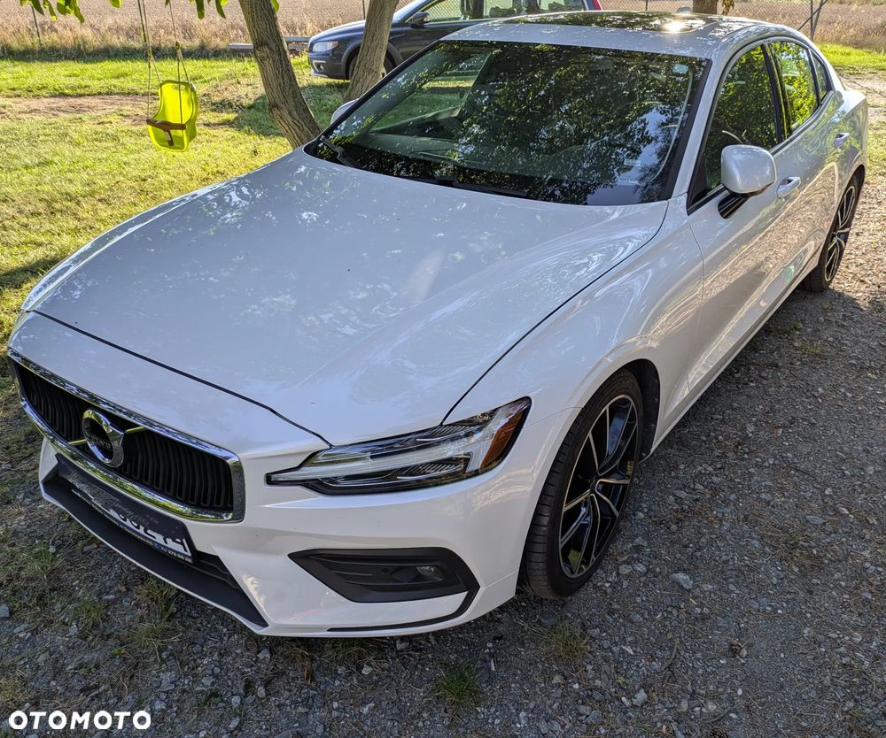 Volvo S60 T6 AWD Momentum Pro - 4