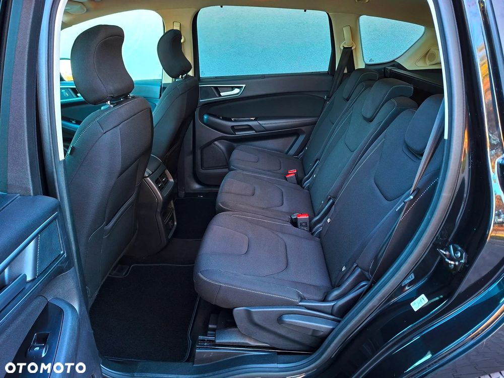 Ford S-Max - 23