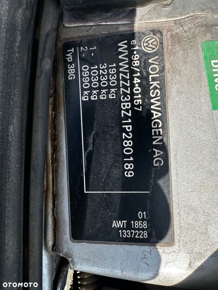 Volkswagen Passat 1.8T Highline - 16