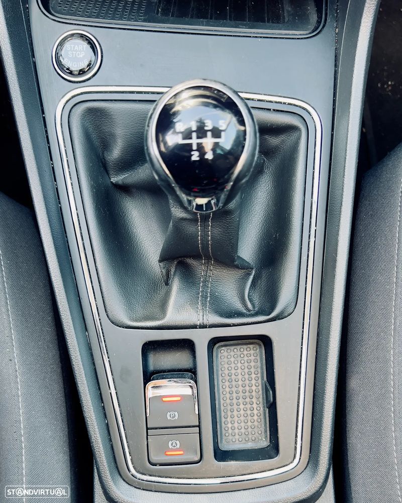 SEAT Leon ST 1.6 TDI Style S/S - 16