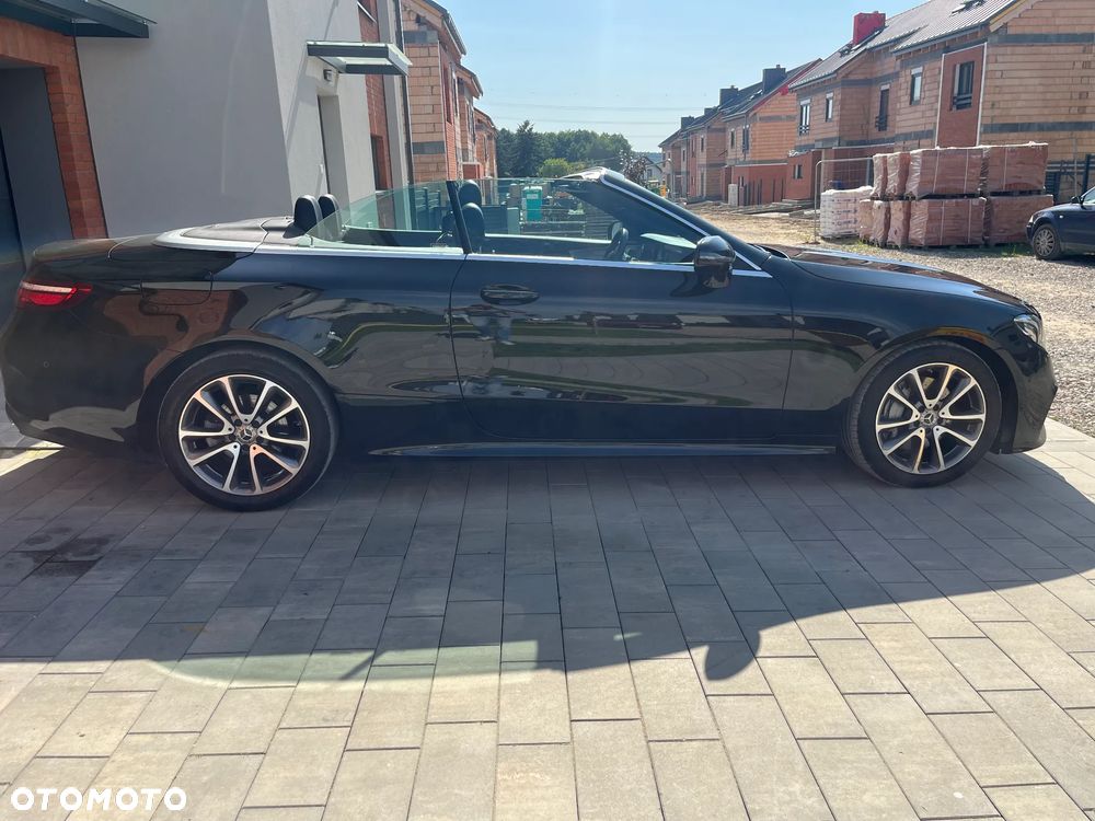 Mercedes-Benz Klasa E 200 4Matic 9G-TRONIC AMG Line - 4