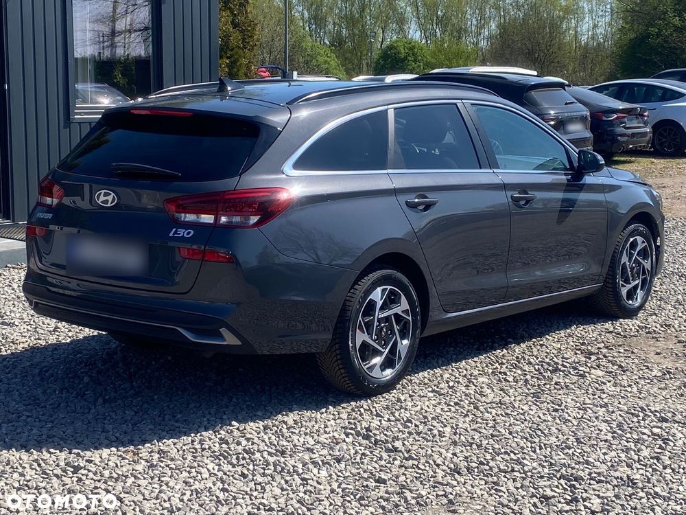 Hyundai i30 1.5 T-GDI 48V Smart DCT - 12
