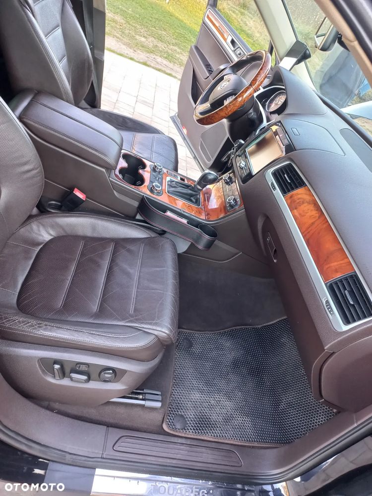 Volkswagen Touareg - 22