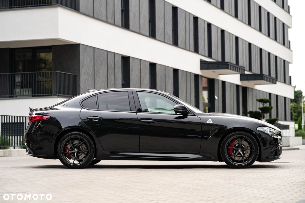 Alfa Romeo Giulia 2.9 Bi Turbo V6 Quadrifoglio - 9