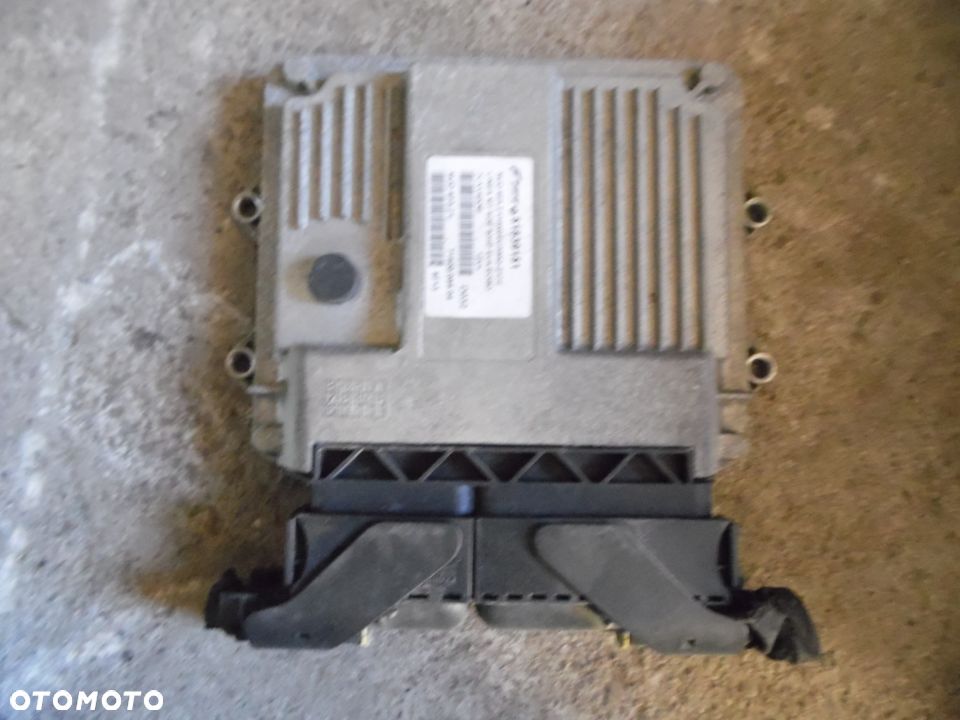 komputer sterownik silnika Fiat Linea 1.3 m-jet 51899151 - 2