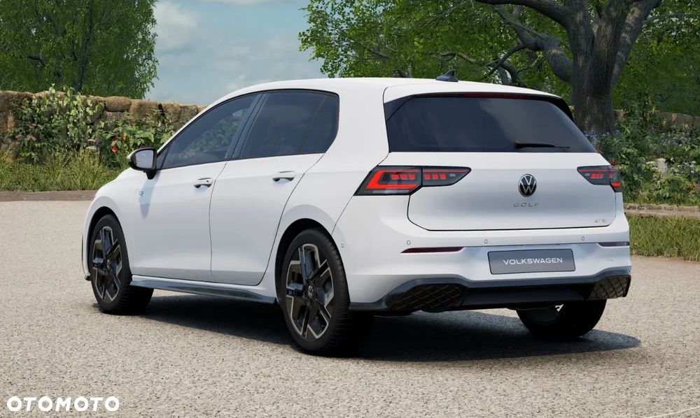 Volkswagen Golf 1.5 eTSI mHEV R-Line Plus DSG - 2