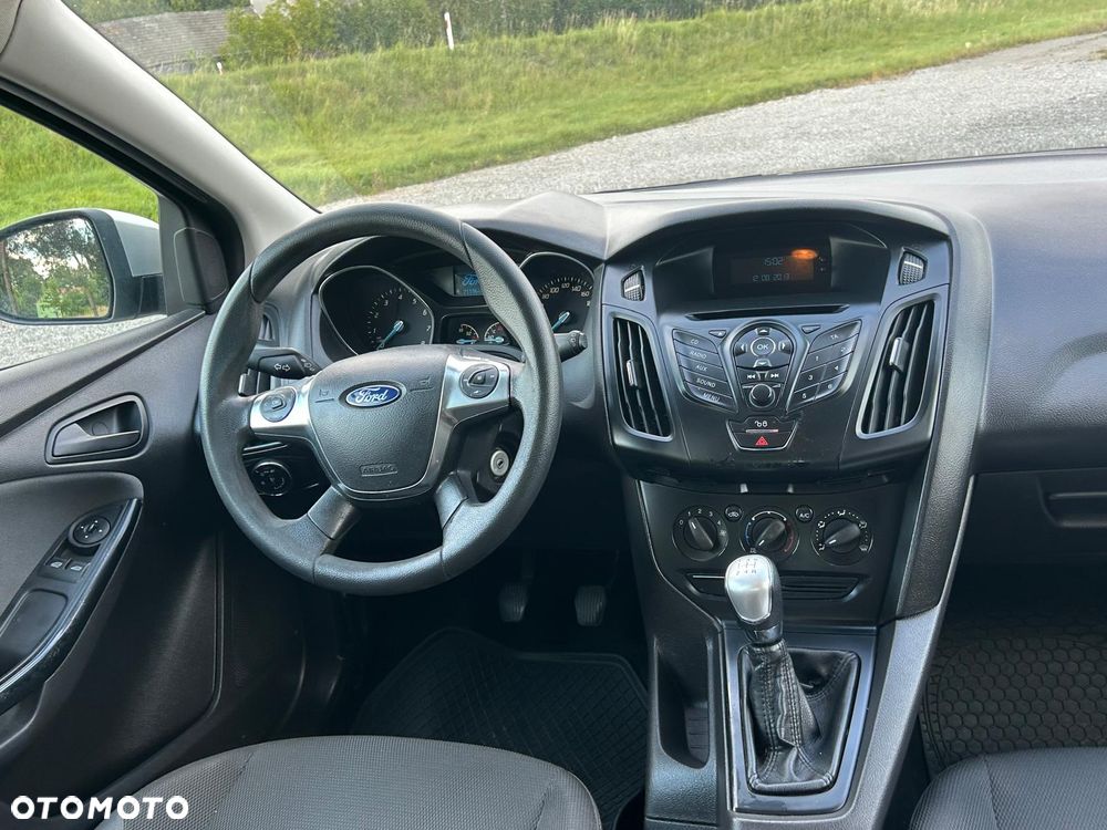 Ford Focus - 11