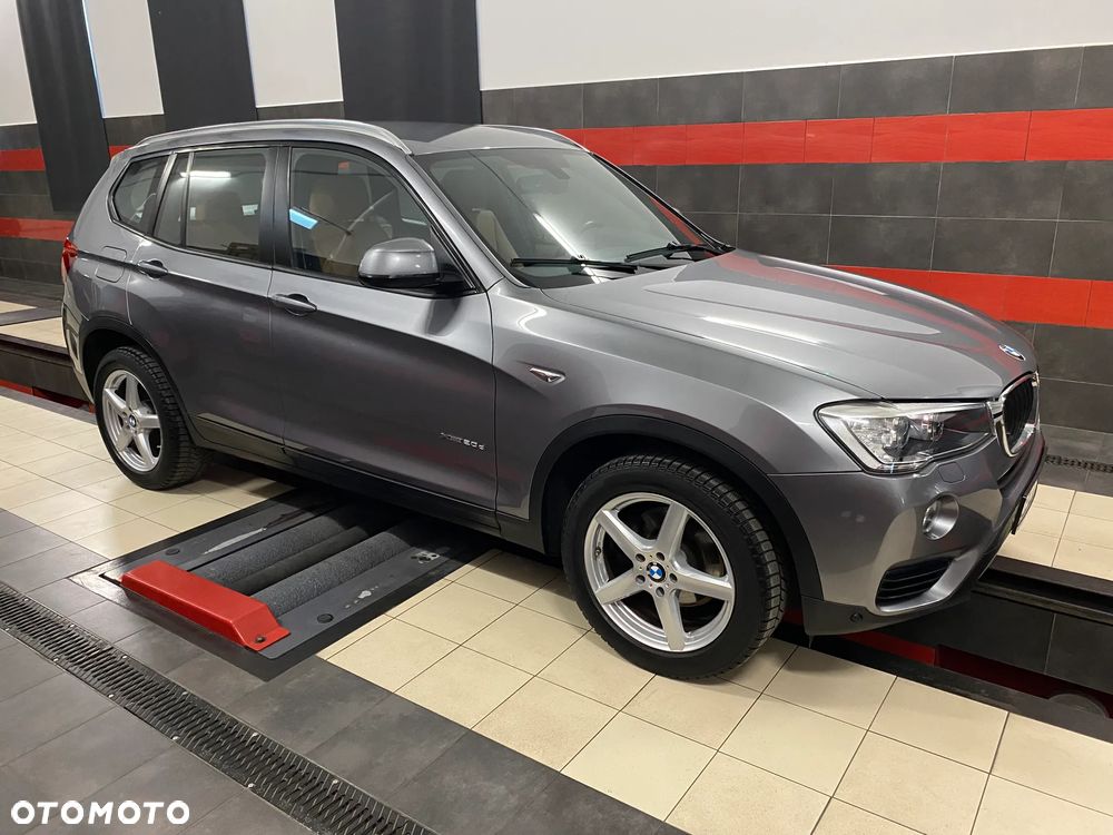 BMW X3 xDrive20d Advantage - 6