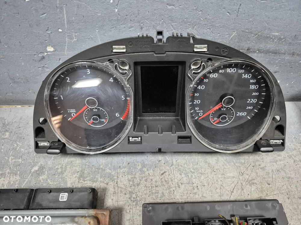 Zestaw Startowy Volkswagen Passat B7 1.6TDI CAY 03L907425C - 2
