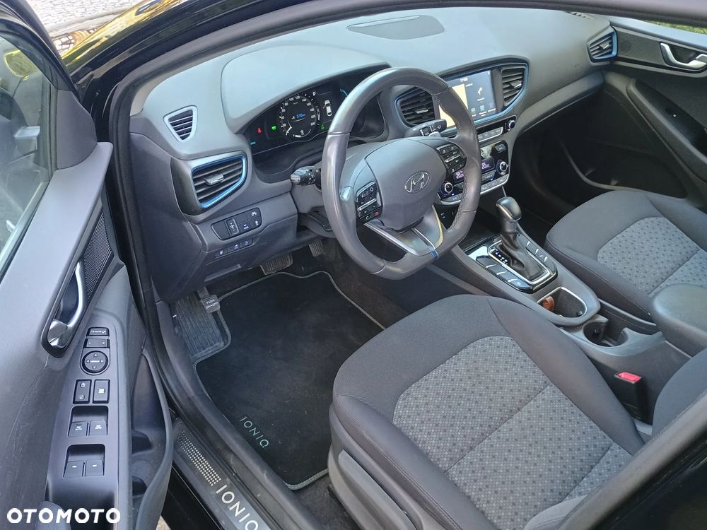 Hyundai IONIQ Plug-in hybrid Platinum - 6