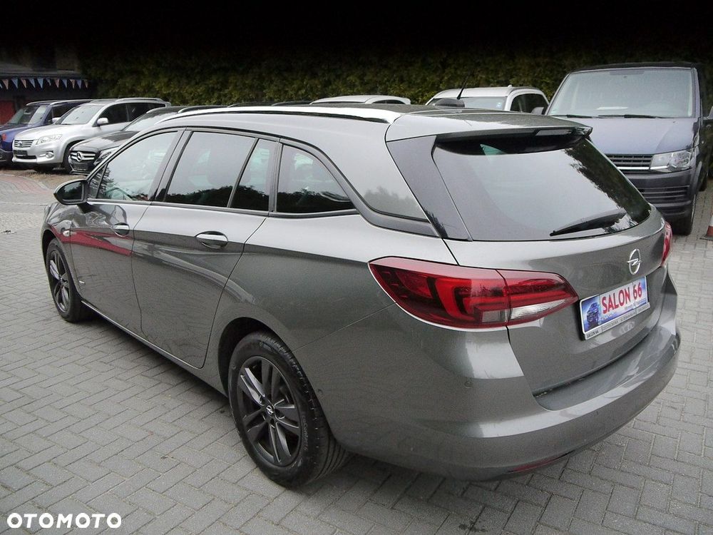 Opel Astra 1.2 T Elegance S&S - 6