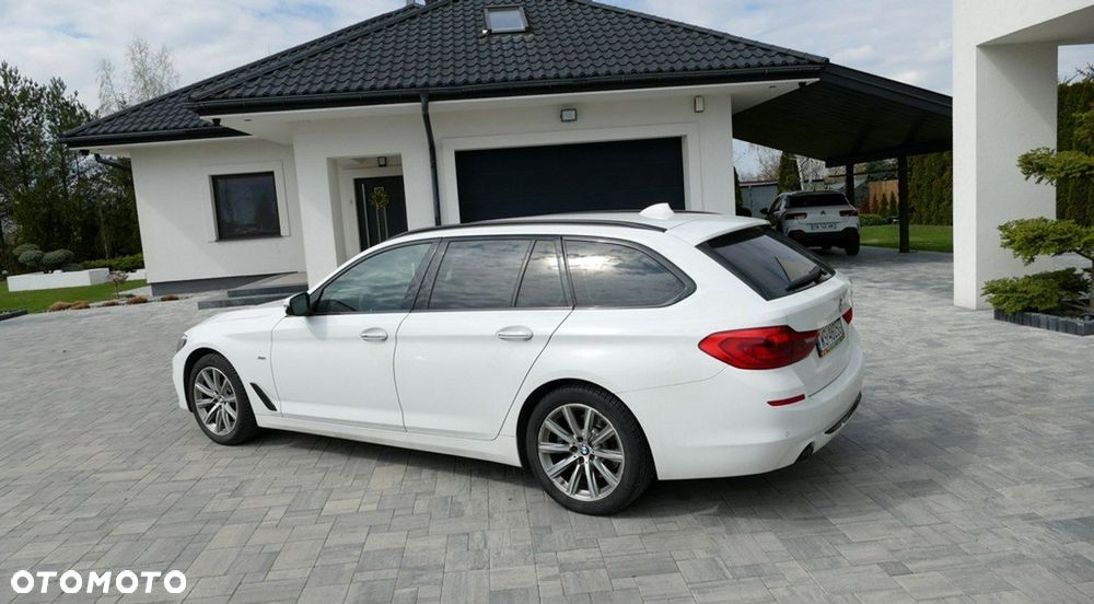 BMW Seria 5 520d Sport Line sport - 10