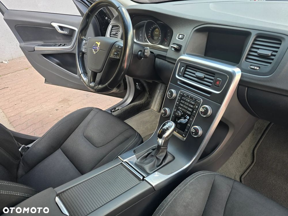 Volvo V60 - 8