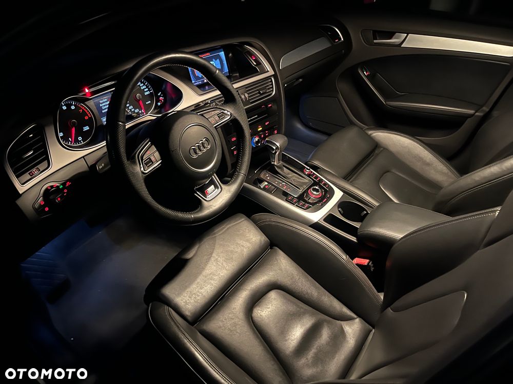 Audi A4 - 16