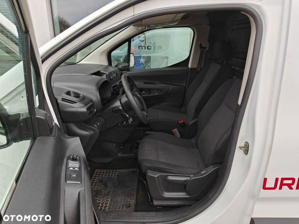 Toyota Proace City - 10