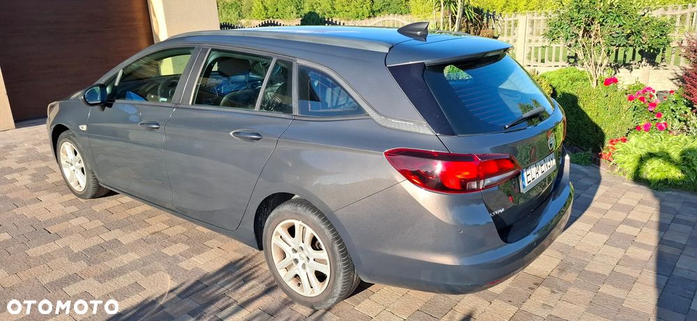 Opel Astra 2016 photo 4