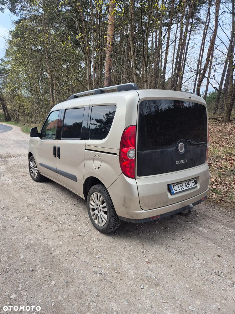 Fiat Doblo 2.0 Multijet 16V Emotion - 4