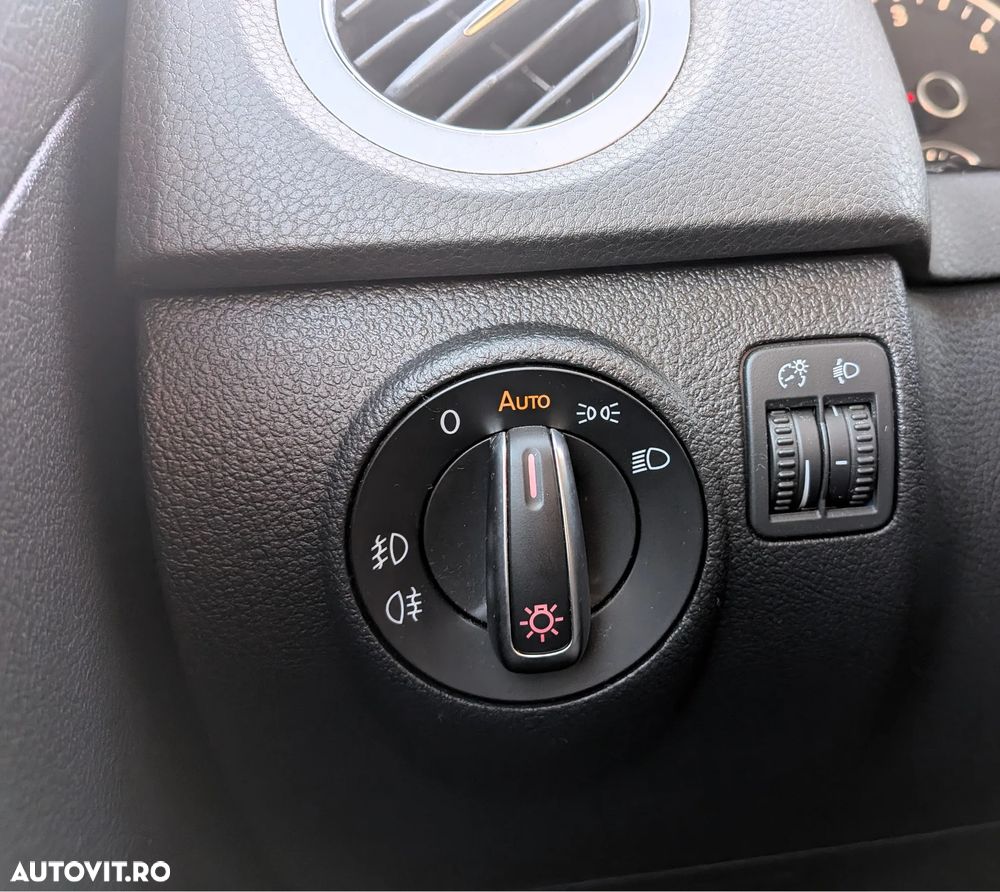 Volkswagen Tiguan 2.0 TDI DPF 4Motion BlueMotion Technology DSG Sport & Style - 8