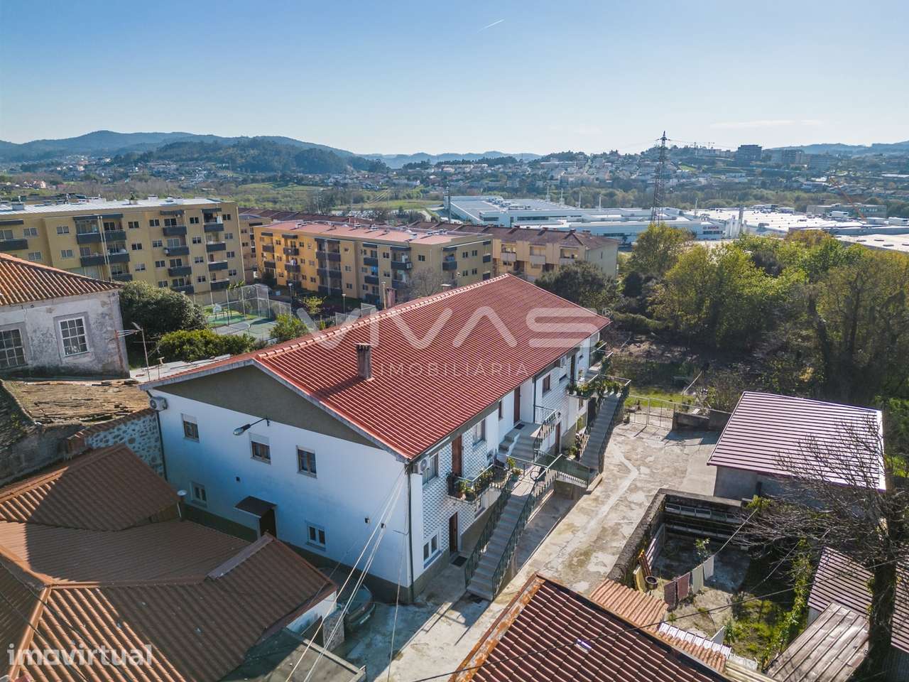 Prédio  Venda em Lomar e Arcos,Braga - Grande imagem: 2/34