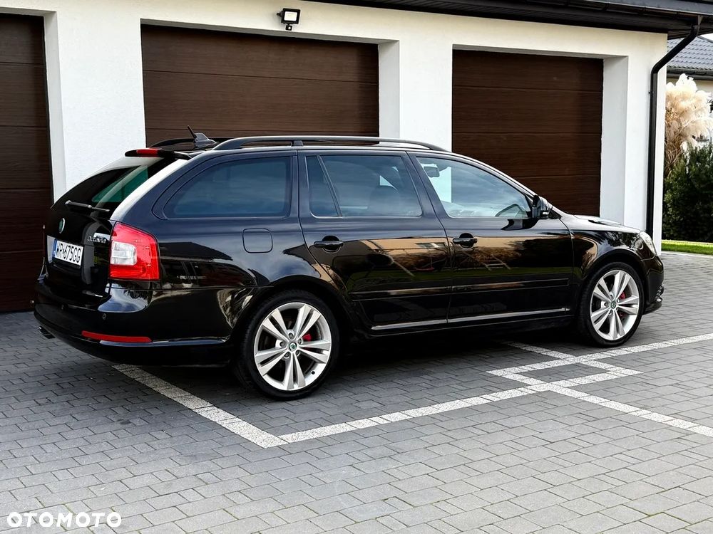 Skoda Octavia II Combi RS - 8
