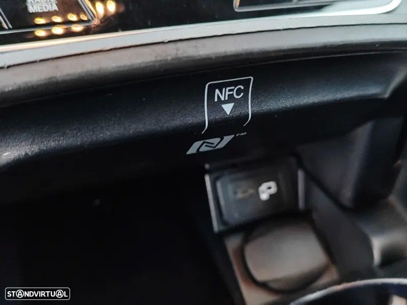 Mercedes-Benz E 300 de AMG Line - 34