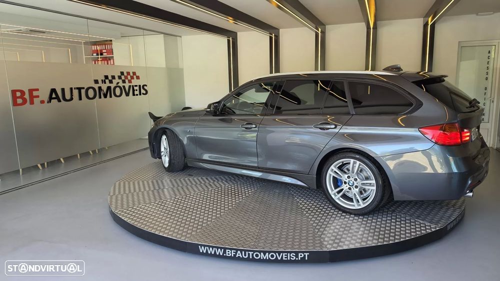 BMW 320 d Auto Pack M - 17