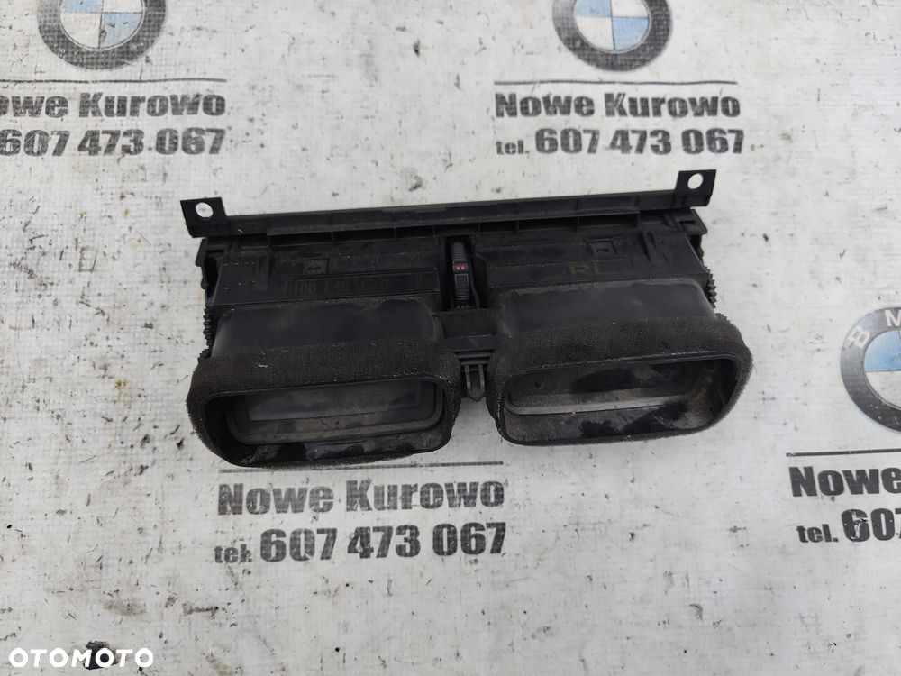 BMW E46 Kratka nawiewu środkowa wlot powietrza 8370742 - 3