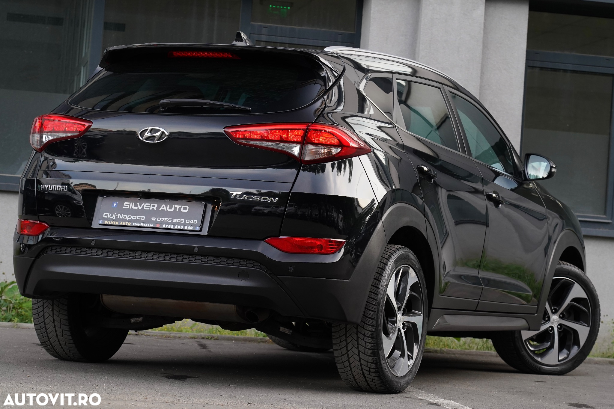 Hyundai Tucson blue 1.7 CRDi 2WD DCT Premium - 23