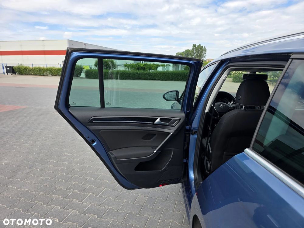 Volkswagen Golf 1.4 TSI BMT Highline DSG - 9