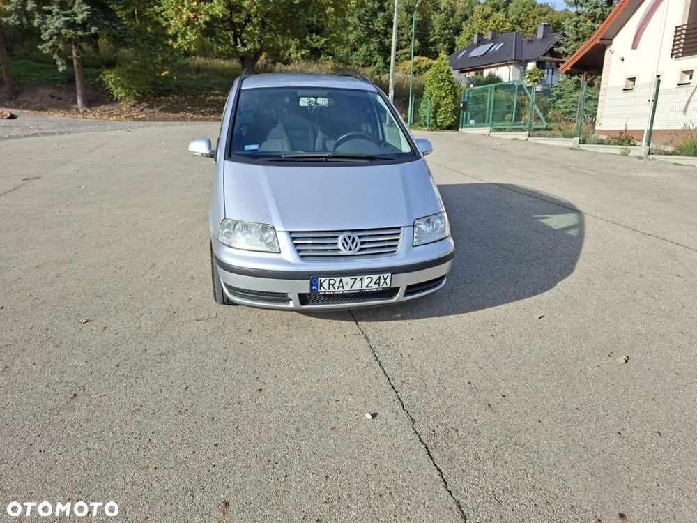 Volkswagen Sharan 2.0 TDI Highline - 3
