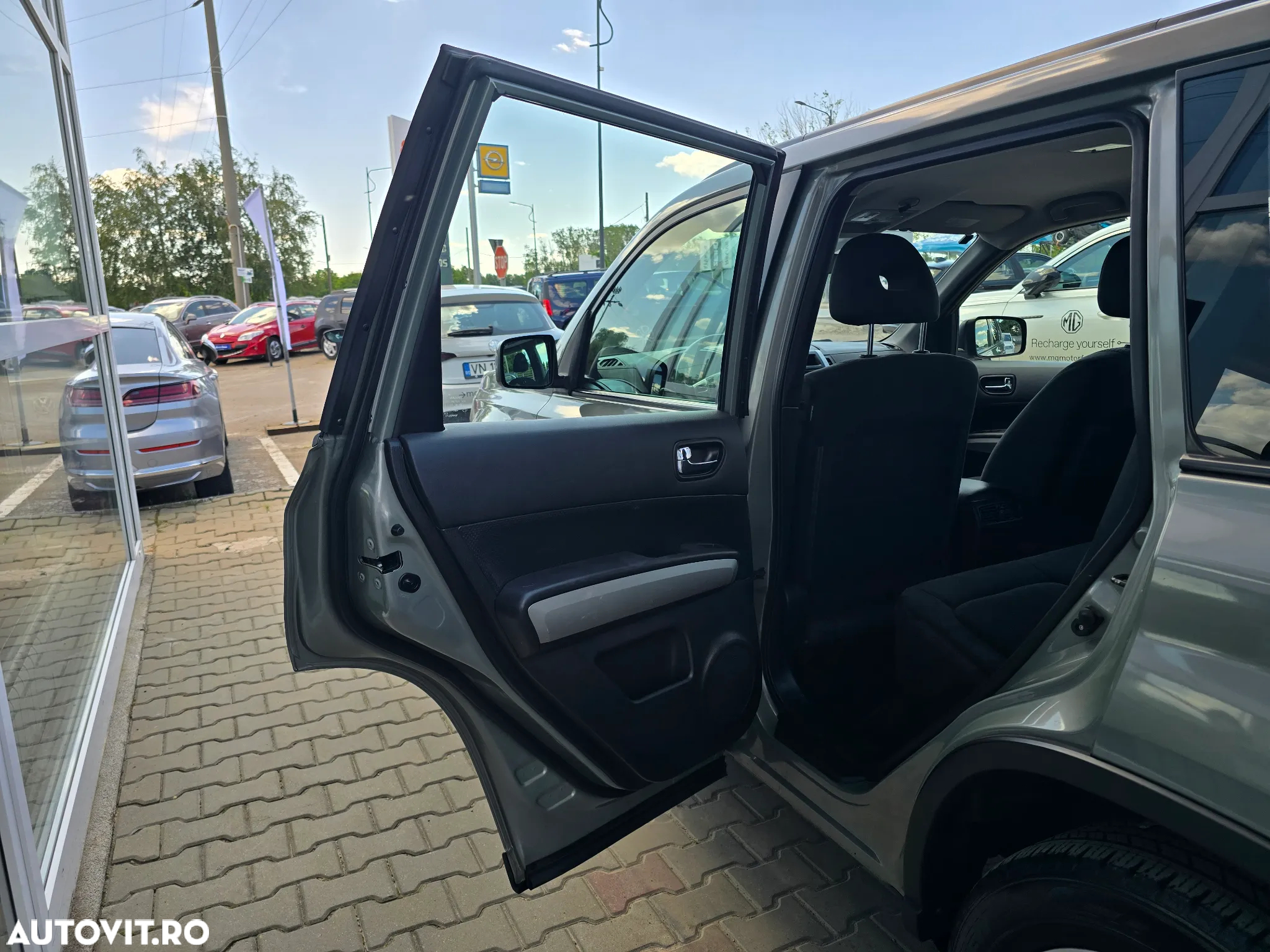 Nissan X-Trail 2.0 dCi / 173 CP Elegance 5u - 13