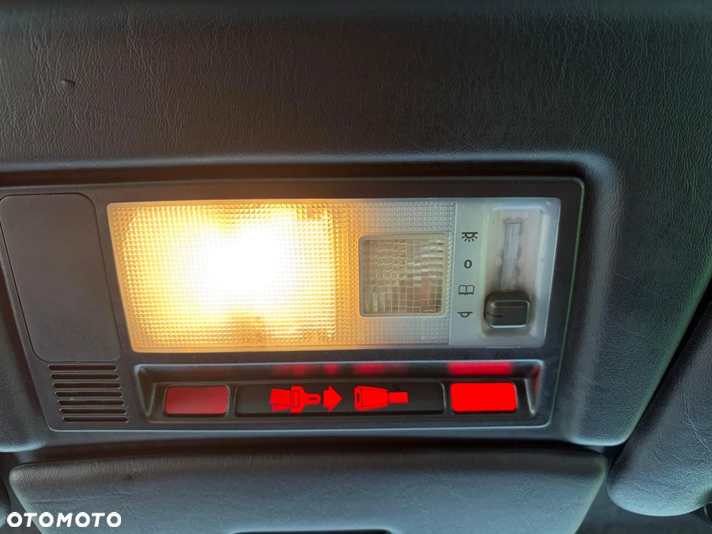 Mercedes-Benz W124 (1984-1993) - 11