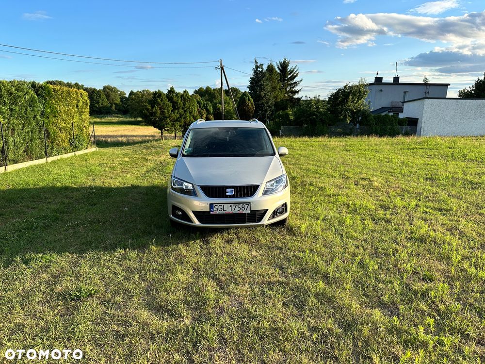 Seat Alhambra 2011 photo 2
