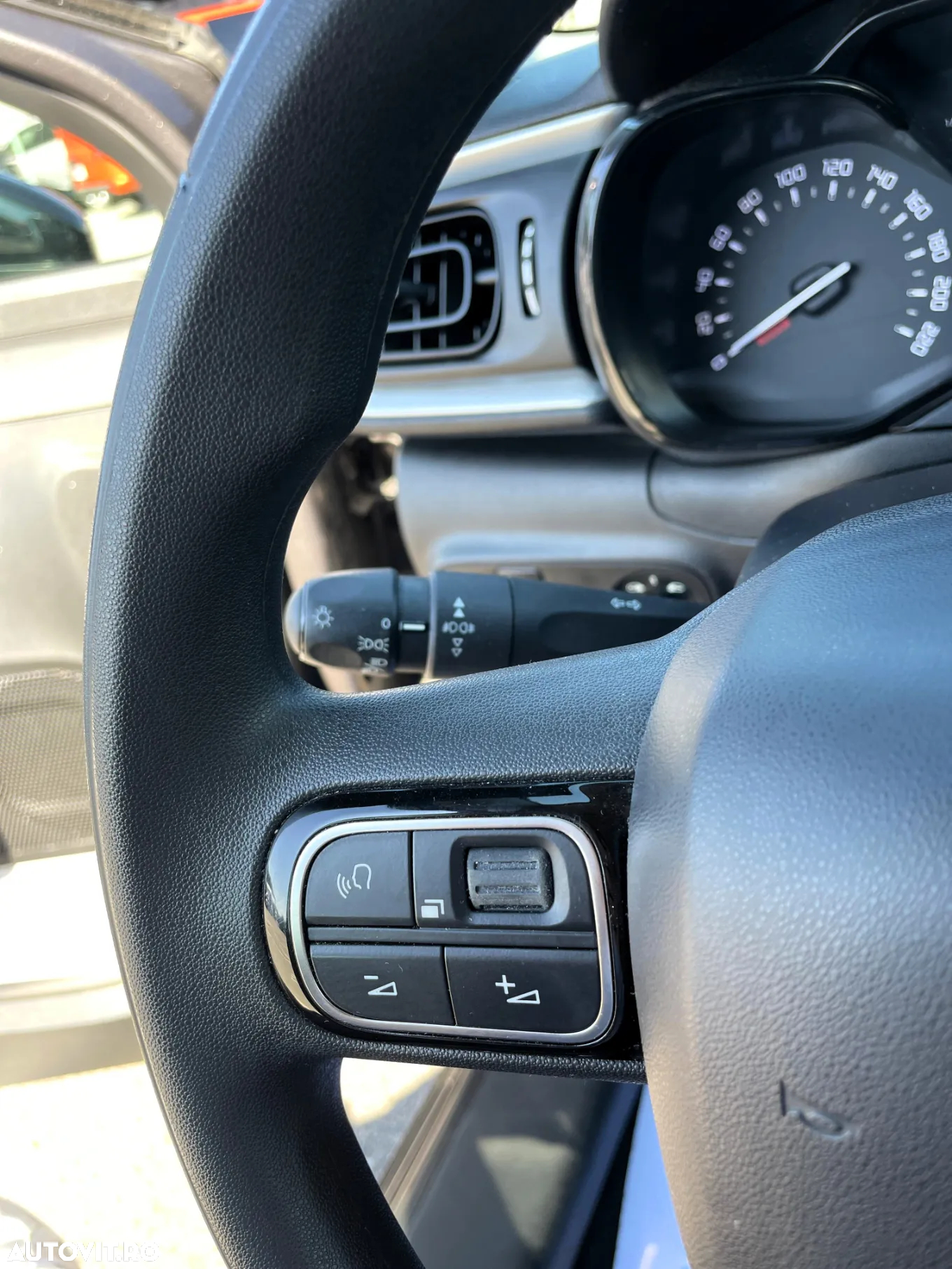 Citroën C3 1.2 PureTech S&S BVM5 Feel - 5