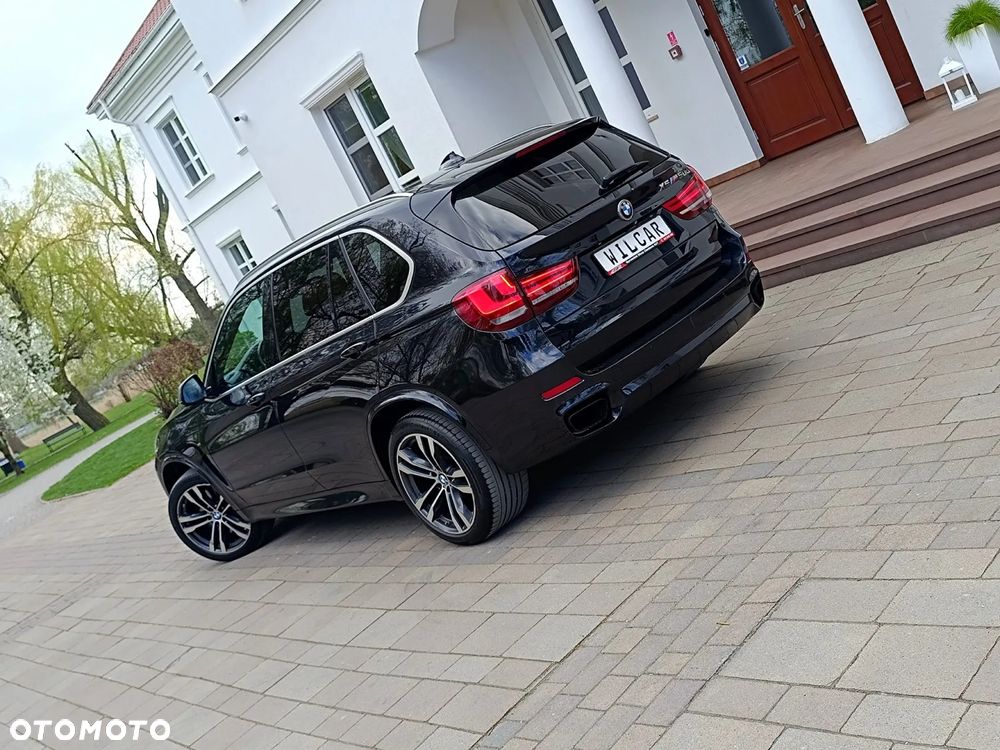 BMW X5 M M50d Sport-Aut - 38