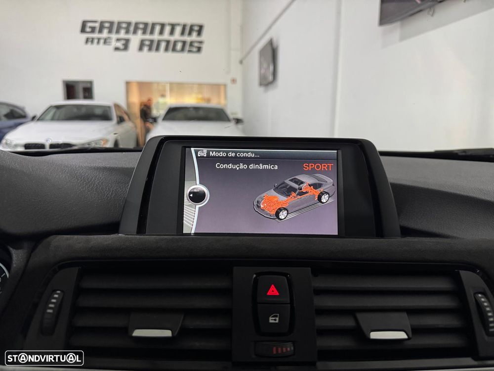 BMW 328 i Auto Pack M - 30