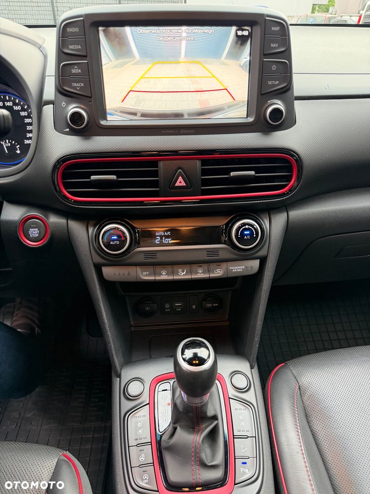 Hyundai Kona 1.6 T-GDI Premium 4WD DCT - 18