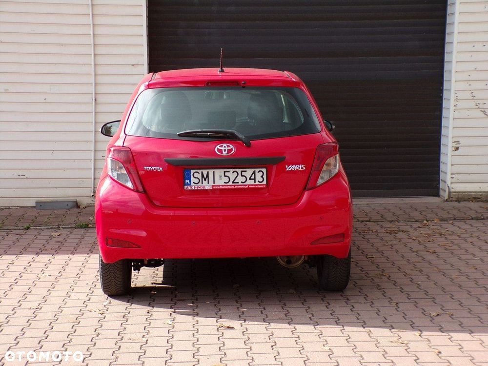 Toyota Yaris - 8
