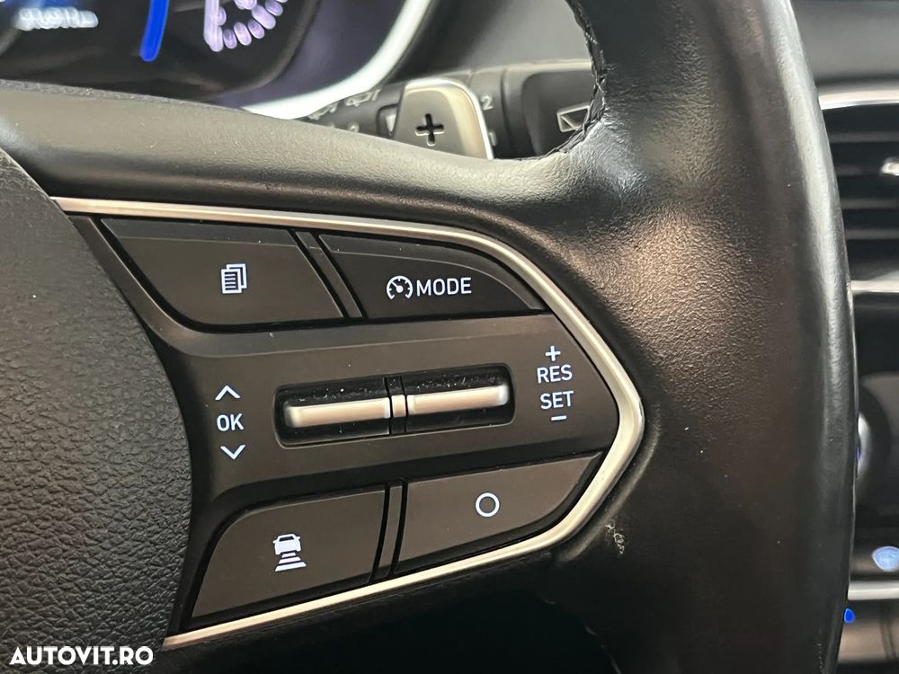 Hyundai Santa Fe - 18
