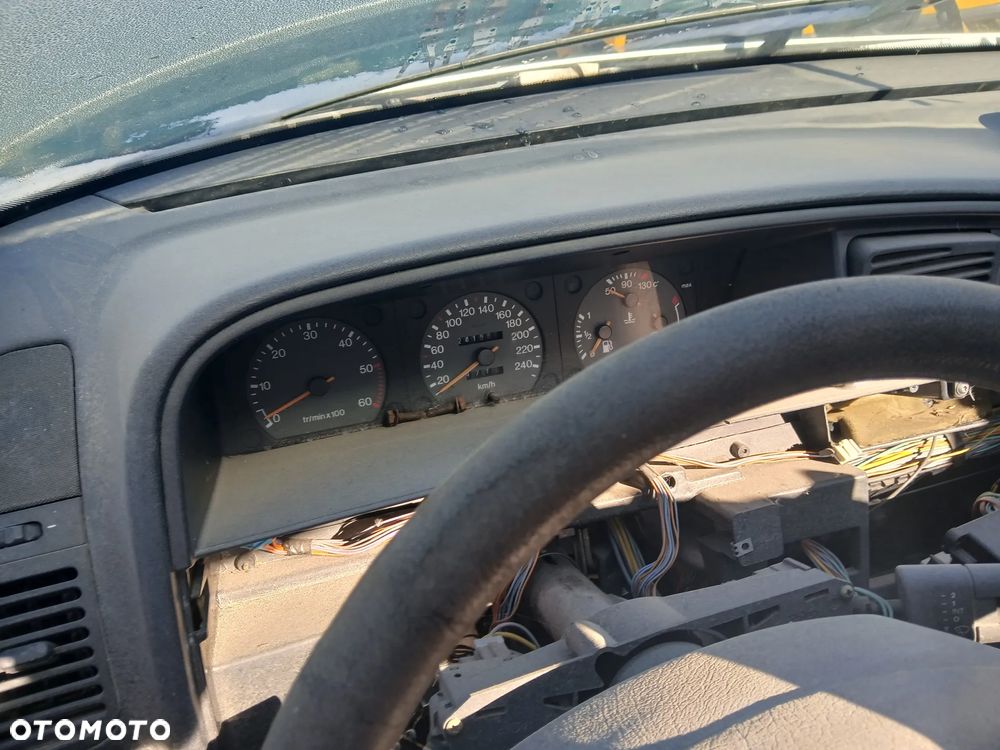 CITROEN XM fotel fotele kanapa deska kokpit podsufitka boczek boczki klamka podłokietnik licznik - 4